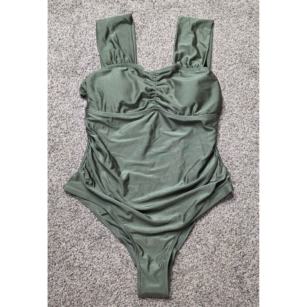 NWT Cupshe One Piece Swimsuit Size Large Green Wide Strap Slimming Beach Travel